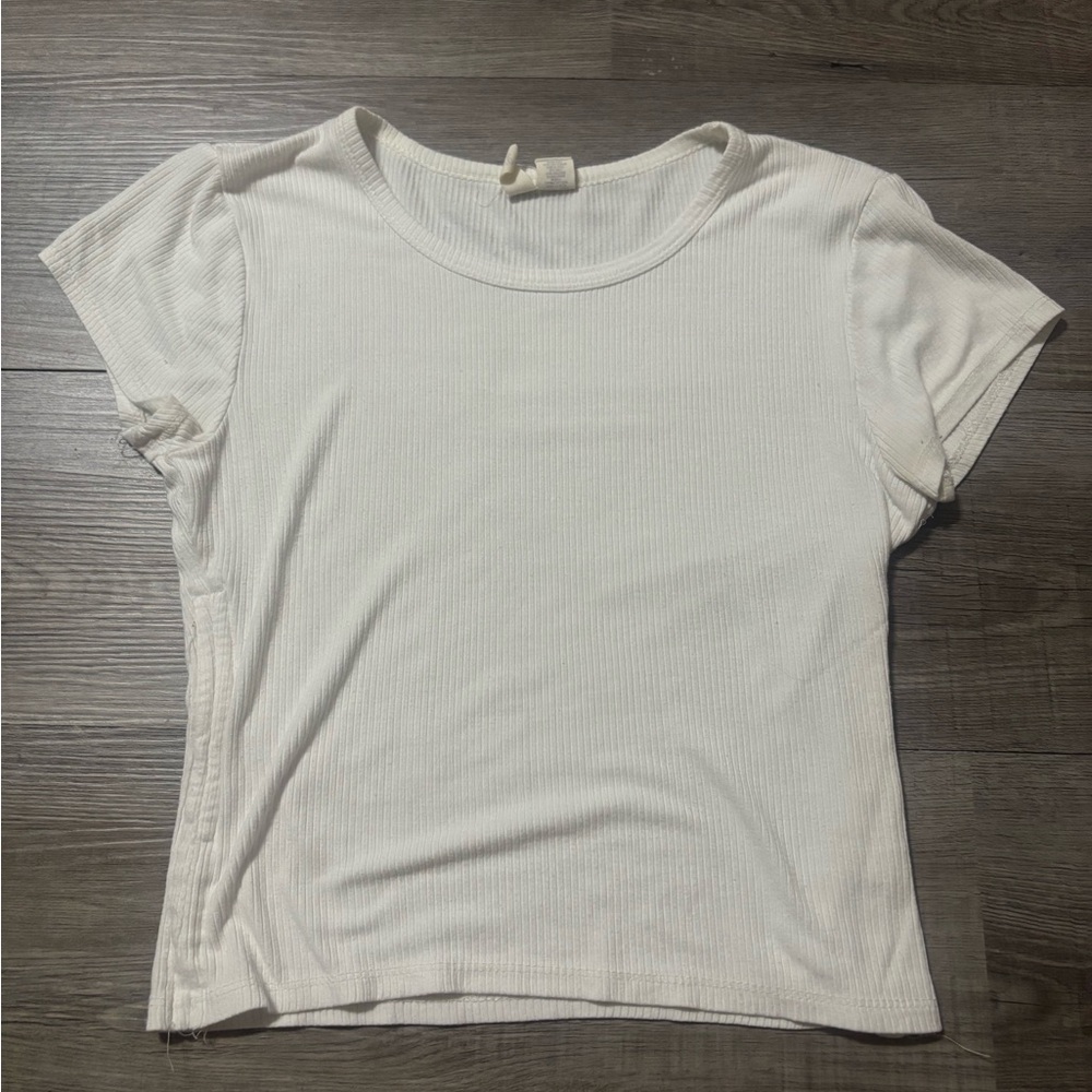 Sky and Sparrow White Ribbed Short Sleeve Tee